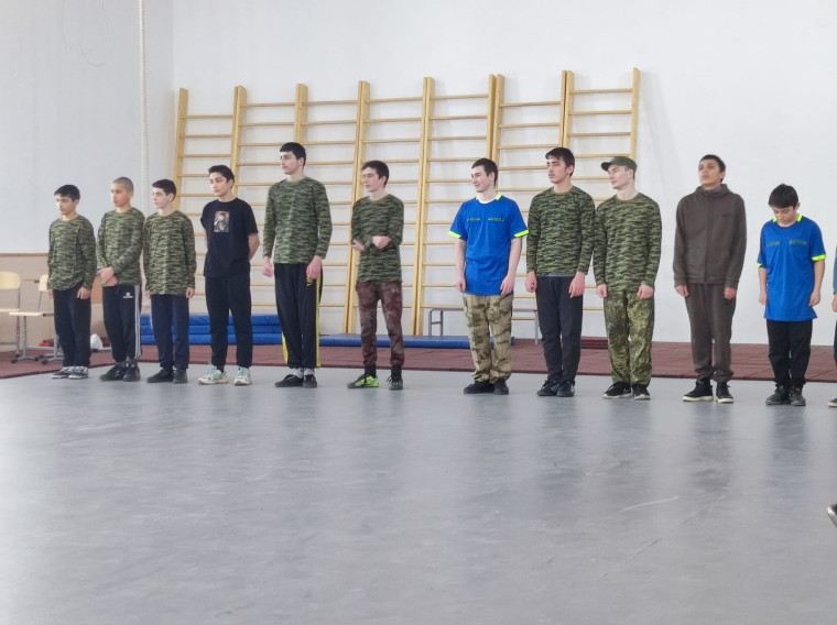 День защитника Отечества.