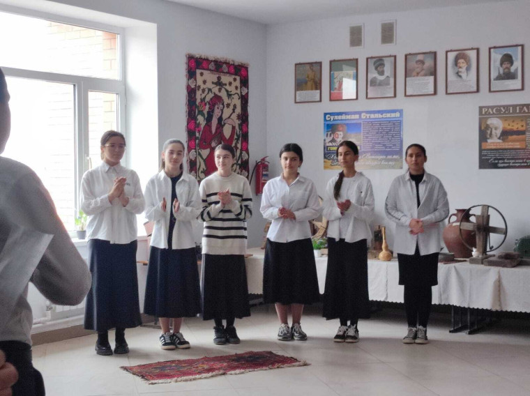 ЯРАН СУВАР.